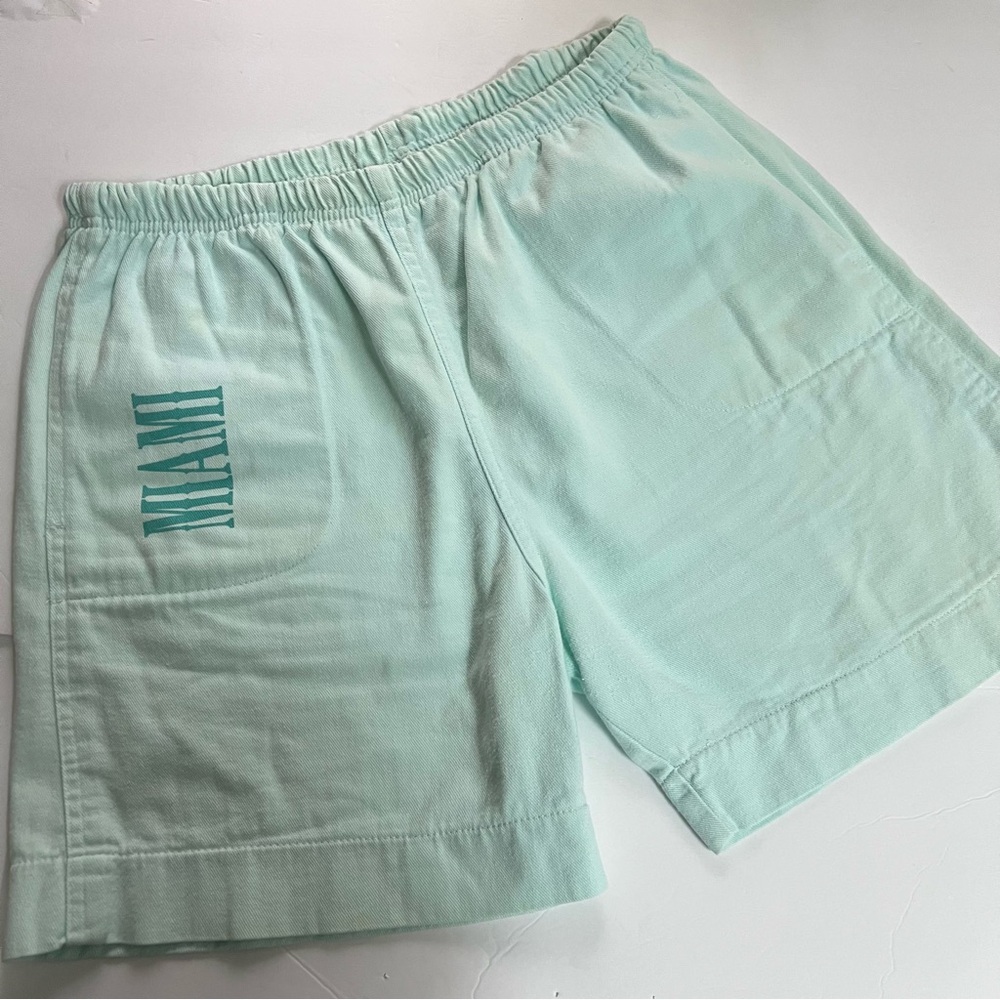 Gear For Sports Light Green Women’s Athletic Shorts Size L Elastic Waist USA